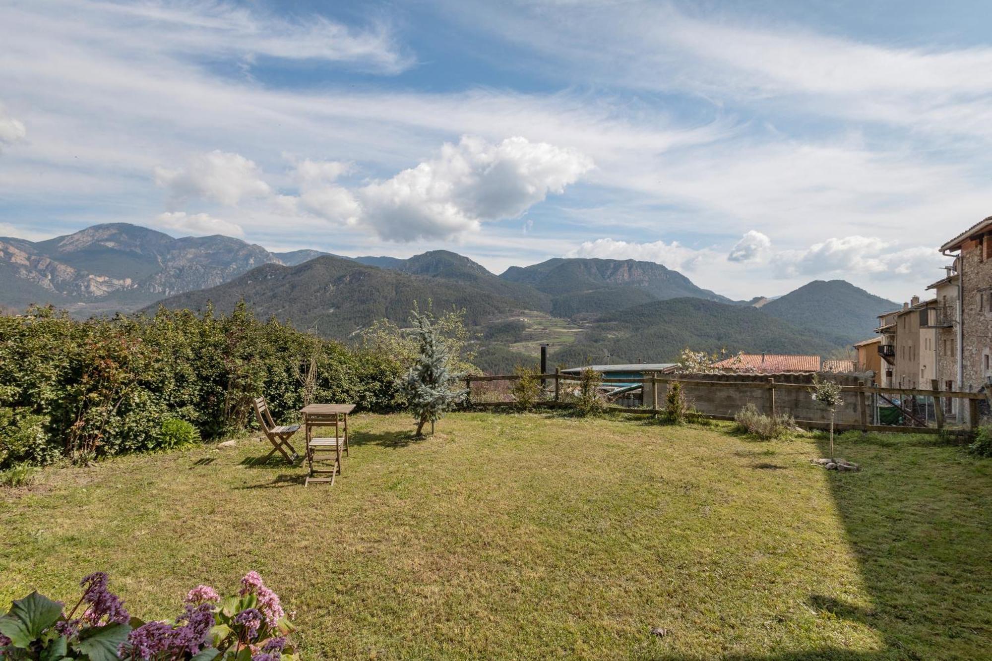 El Vall Sant Llorenç de Morunys Exterior photo
